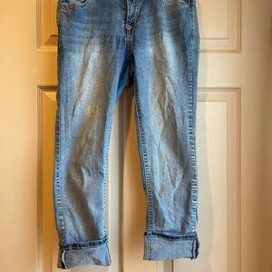 Wallflower Cropped Blue Jeans with Cuff,‎ Size 7